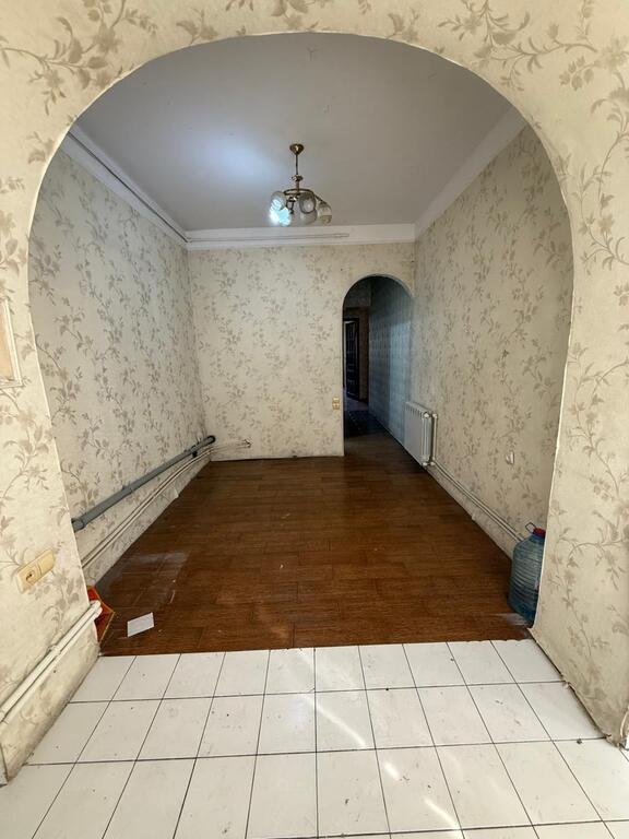 Satılır 3 otaqlı köhnə tikili, 80 m², 8-ci mikrorayon-7