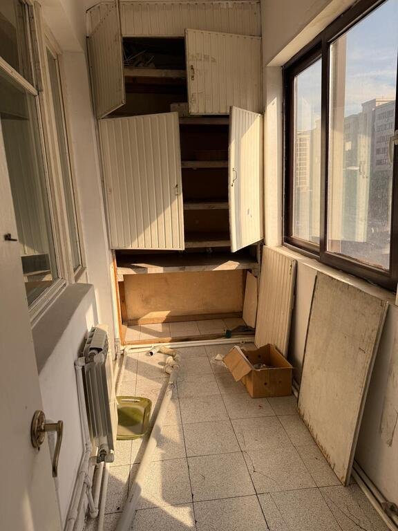 Satılır 3 otaqlı köhnə tikili, 80 m², 8-ci mikrorayon-14