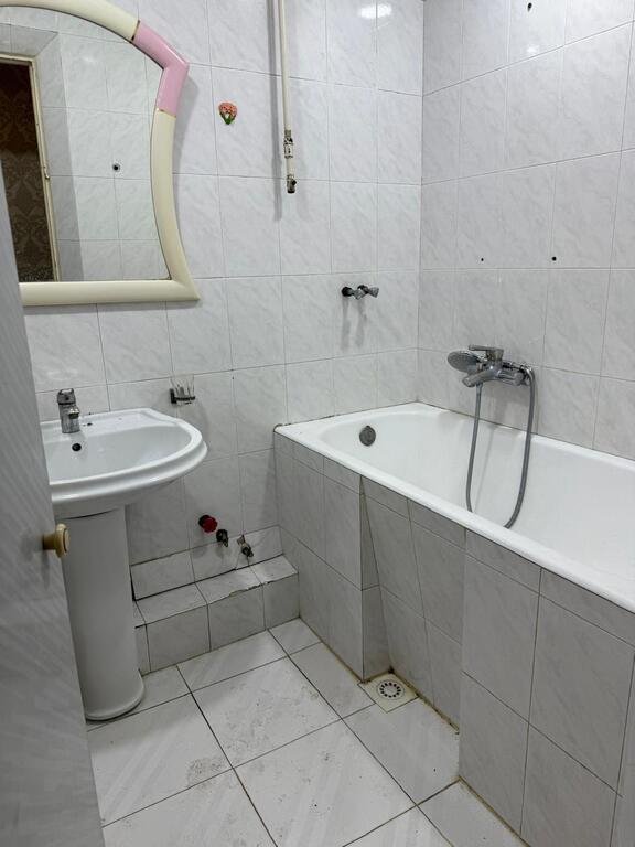 Satılır 3 otaqlı köhnə tikili, 80 m², 8-ci mikrorayon-16