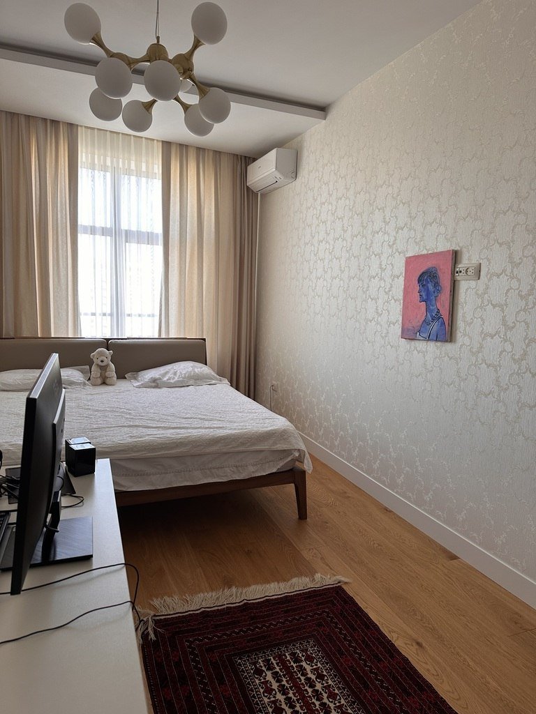 Satılır 4 otaqlı yeni tikili, 215 m², Nizami m.-18