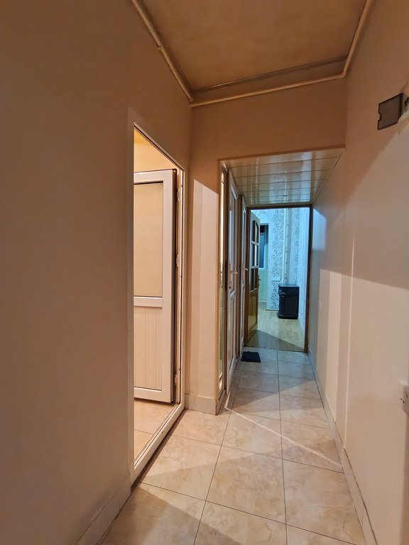 Satılır 2 otaqlı köhnə tikili, 45 m², Xalqlar dostluğu m.-4