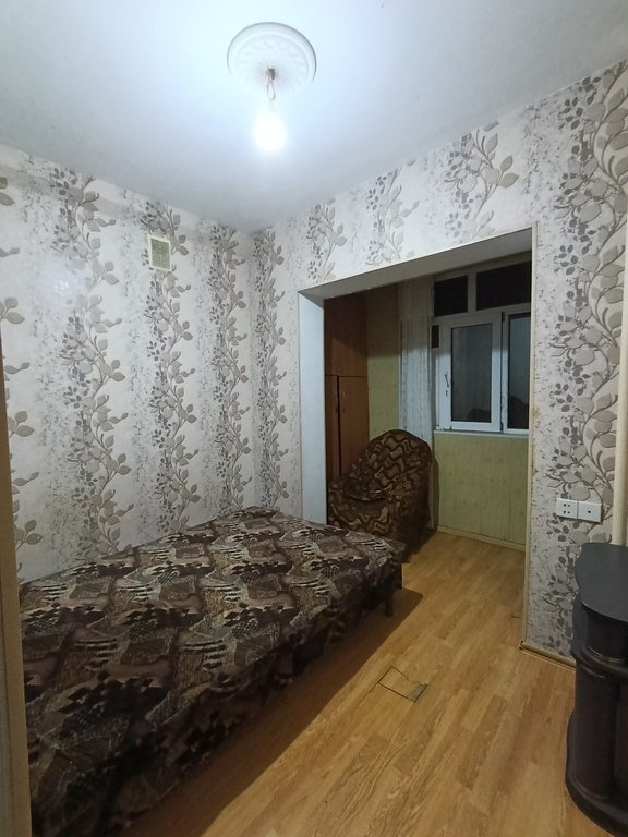 Satılır 2 otaqlı köhnə tikili, 45 m², Xalqlar dostluğu m.-7