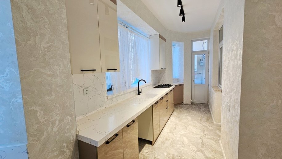 Satılır 3 otaqlı yeni tikili, 90 m², Xətai m.-12