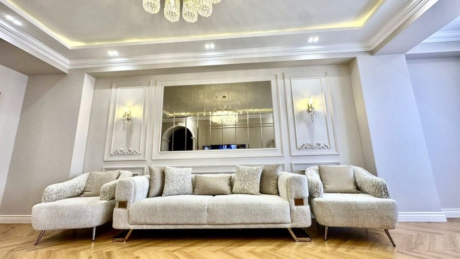 Satılır 3 otaqlı yeni tikili, 130 m², Gənclik m.-1