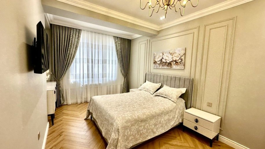 Satılır 3 otaqlı yeni tikili, 130 m², Gənclik m.-5