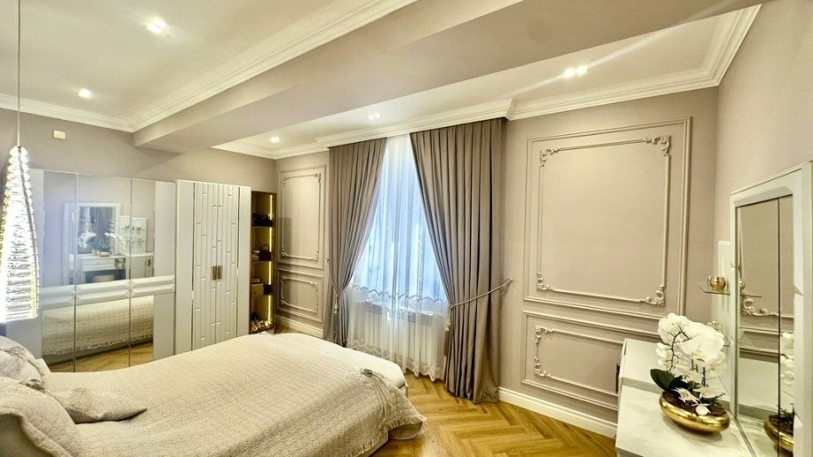 Satılır 3 otaqlı yeni tikili, 130 m², Gənclik m.-6