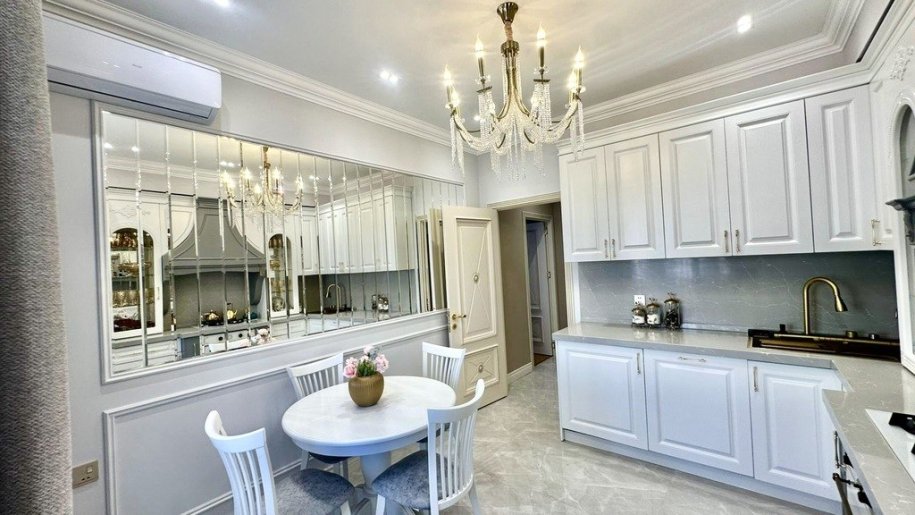Satılır 3 otaqlı yeni tikili, 130 m², Gənclik m.-9