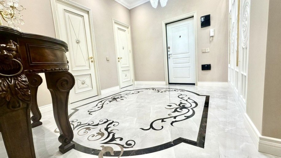 Satılır 3 otaqlı yeni tikili, 130 m², Gənclik m.-13