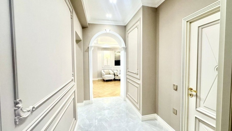 Satılır 3 otaqlı yeni tikili, 130 m², Gənclik m.-16