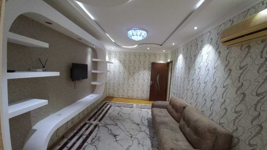 Satılır 3 otaqlı köhnə tikili, 75 m², Xalqlar dostluğu m.-2
