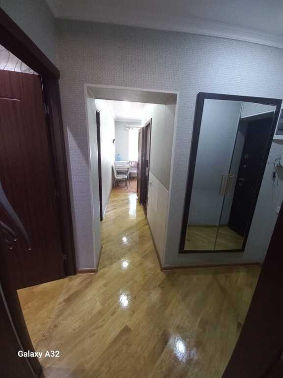 Satılır 3 otaqlı köhnə tikili, 75 m², Xalqlar dostluğu m.-8
