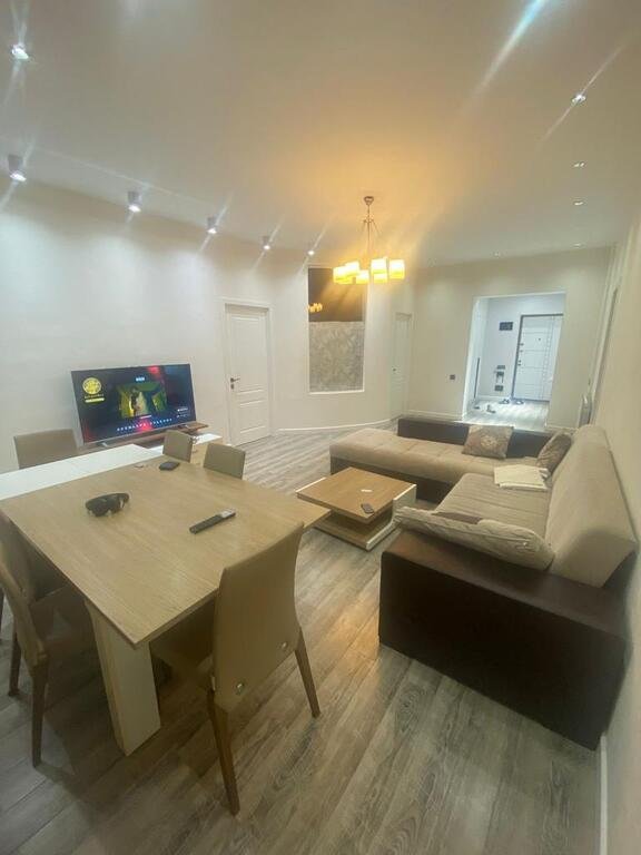 Kirayə verilir 3 otaqlı yeni tikili, 117 m², 20 Yanvar m.-4