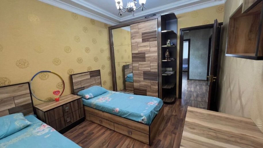 Kirayə verilir 5 otaqlı yeni tikili, 176 m², Xətai-5