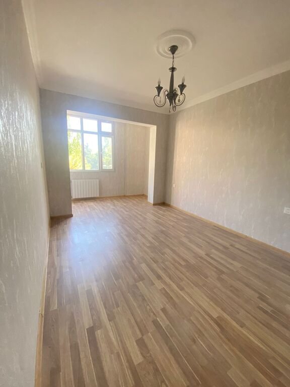 Satılır 2 otaqlı köhnə tikili, 52 m², Memar Əcəmi m.-2