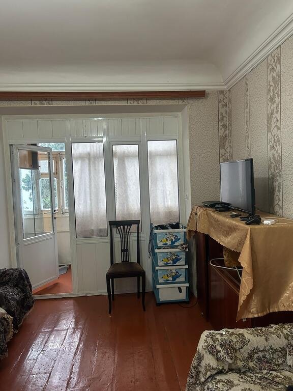 Kirayə verilir 2 otaqlı köhnə tikili, 45 m², Qara Qarayev m.-10