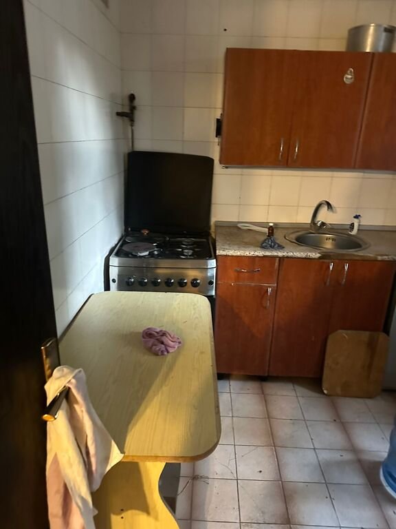 Kirayə verilir 2 otaqlı köhnə tikili, 45 m², Elmlər Akademiyası m.-6
