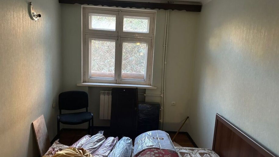 Kirayə verilir 2 otaqlı köhnə tikili, 45 m², Elmlər Akademiyası m.-7