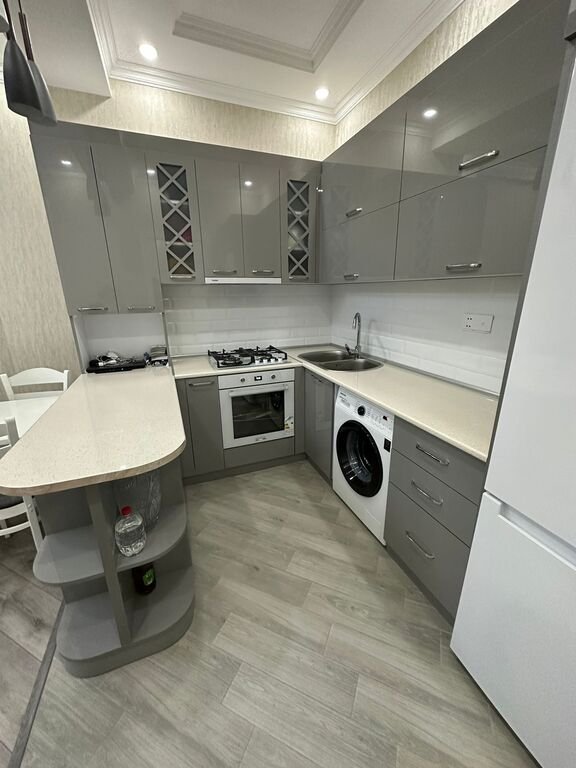Kirayə verilir 2 otaqlı yeni tikili, 75 m², Xalqlar dostluğu m.-3