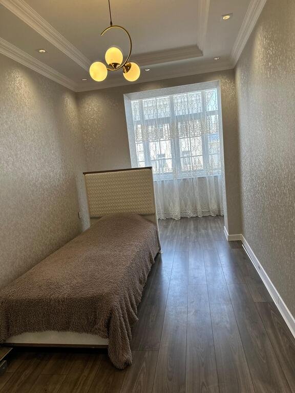 Kirayə verilir 3 otaqlı köhnə tikili, 90 m², Sahil m.-5