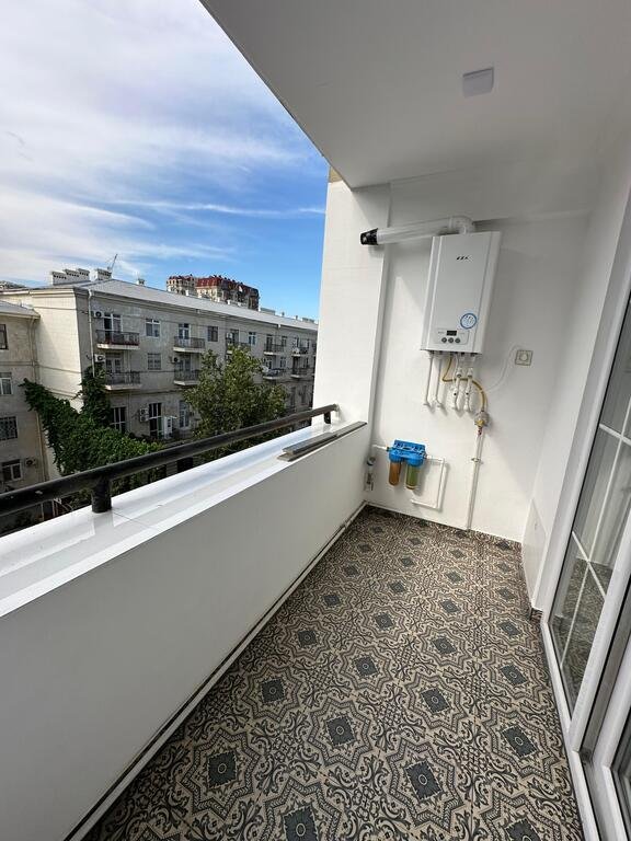Kirayə verilir 3 otaqlı köhnə tikili, 90 m², Sahil m.-12