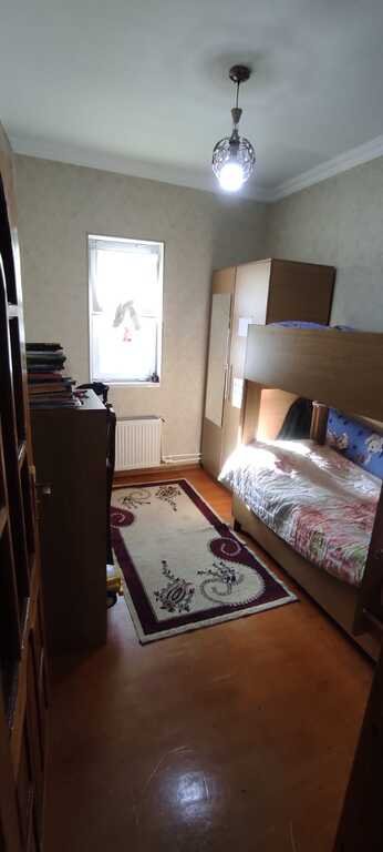Satılır 3 otaqlı köhnə tikili, 65 m², İnşaatçılar m.-4