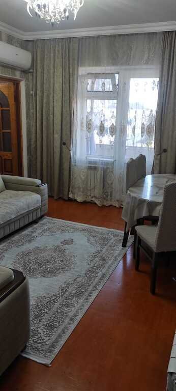 Satılır 3 otaqlı köhnə tikili, 65 m², İnşaatçılar m.-14