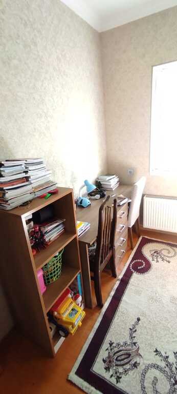 Satılır 3 otaqlı köhnə tikili, 65 m², İnşaatçılar m.-16