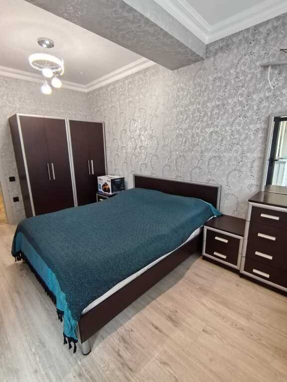 Kirayə verilir 2 otaqlı yeni tikili, 72 m², Neftçilər m.-5
