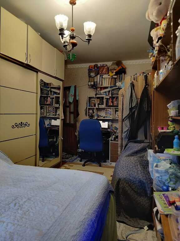 Satılır 3 otaqlı köhnə tikili, 81 m², Azadlıq Prospekti m.-6