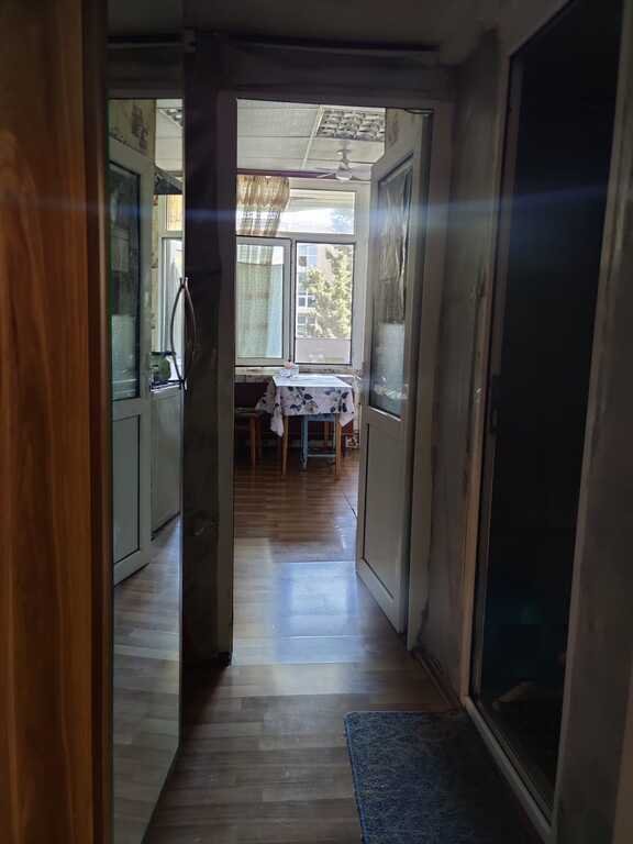 Satılır 3 otaqlı köhnə tikili, 81 m², Azadlıq Prospekti m.-7