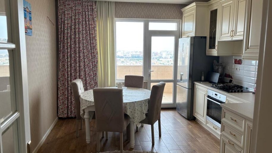Satılır 3 otaqlı yeni tikili, 133 m², 8 noyabr-12