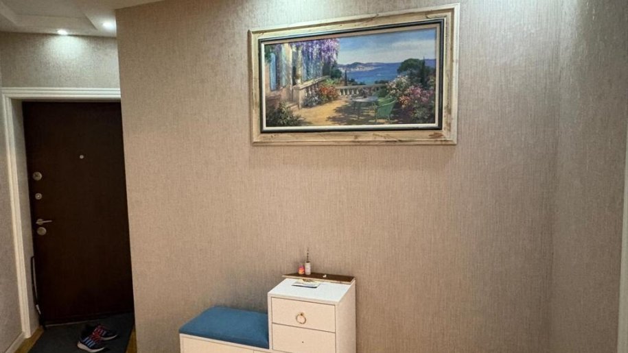 Satılır 3 otaqlı yeni tikili, 133 m², 8 noyabr-13