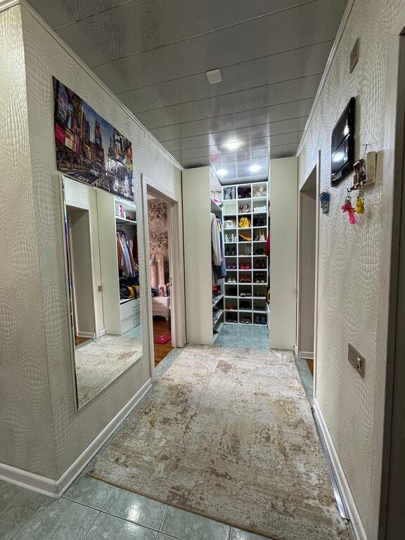 Satılır 3 otaqlı köhnə tikili, 55 m², Elmlər Akademiyası m.-2