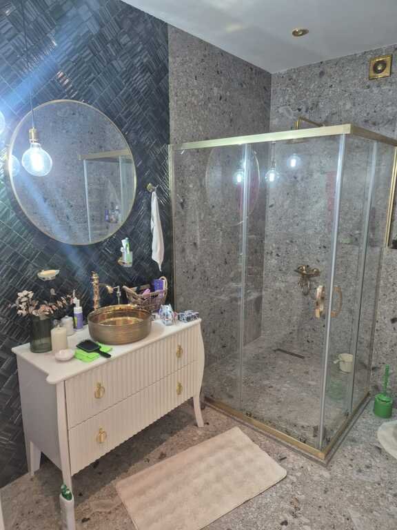 Satılır 3 otaqlı yeni tikili, 135 m², Gənclik m.-9