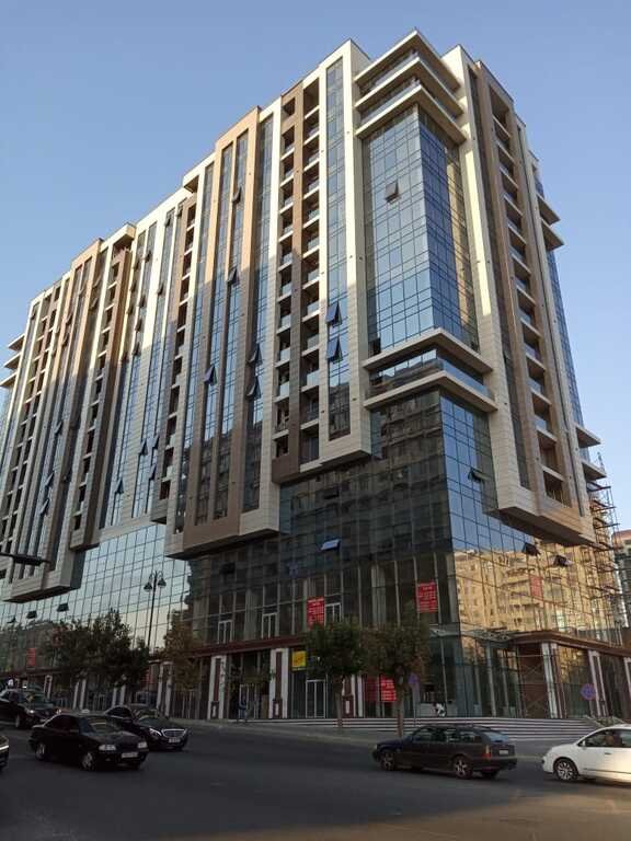 Satılır 3 otaqlı yeni tikili, 100 m², 28 May m.-1
