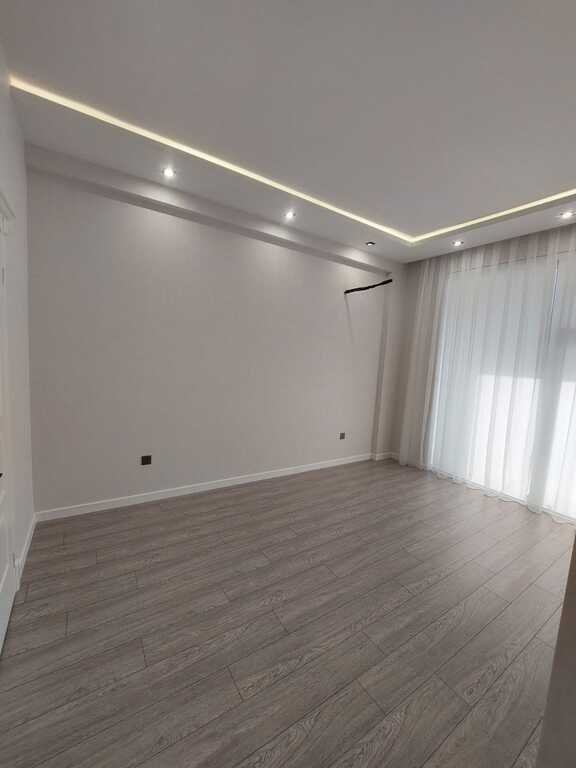 Satılır 3 otaqlı yeni tikili, 100 m², 28 May m.-8
