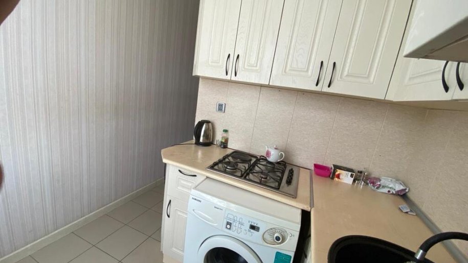 Satılır 2 otaqlı köhnə tikili, 59 m², 8 noyabr-4