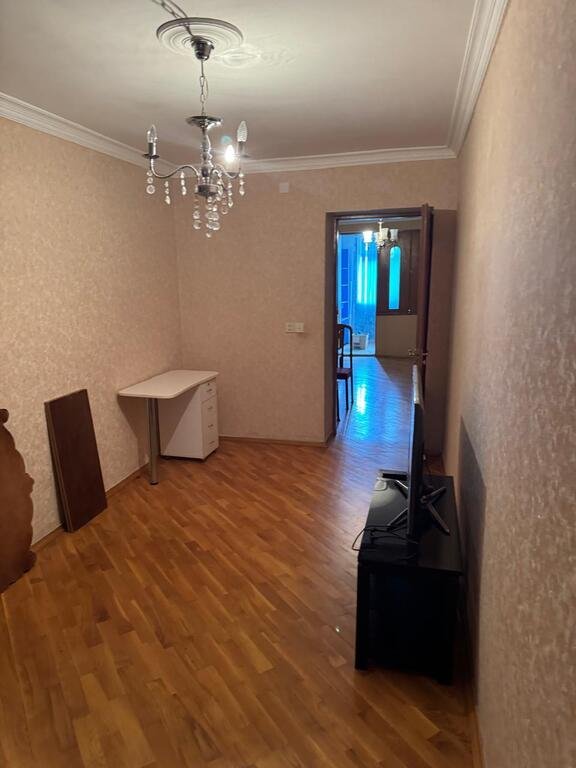 Satılır 4 otaqlı köhnə tikili, 90 m², Nəriman Nərimanov m.-5