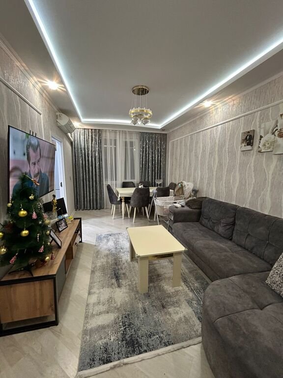 Satılır 2 otaqlı köhnə tikili, 60 m², Memar Əcəmi m.-1