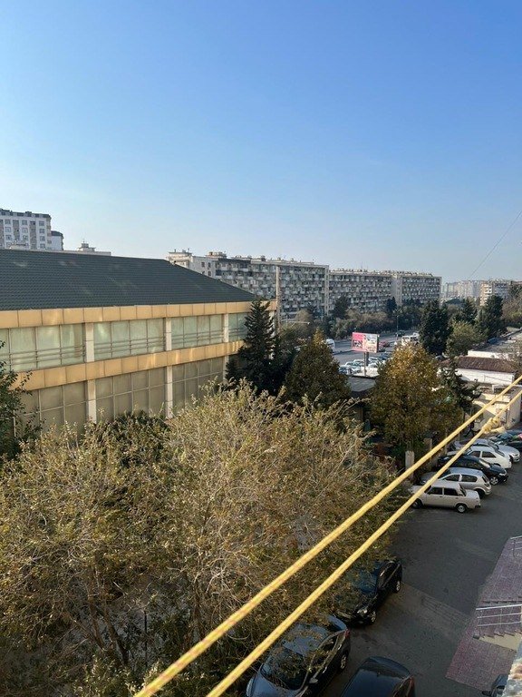 Kirayə verilir 2 otaqlı köhnə tikili, 64 m², Xalqlar dostluğu m.-12
