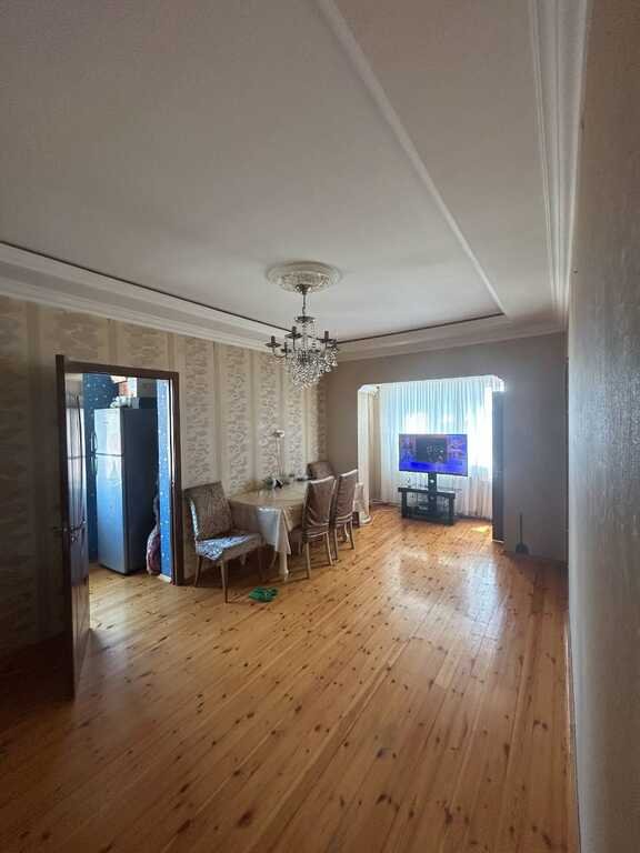 Satılır 2 otaqlı köhnə tikili, 45 m², Həzi Aslanov m.-1