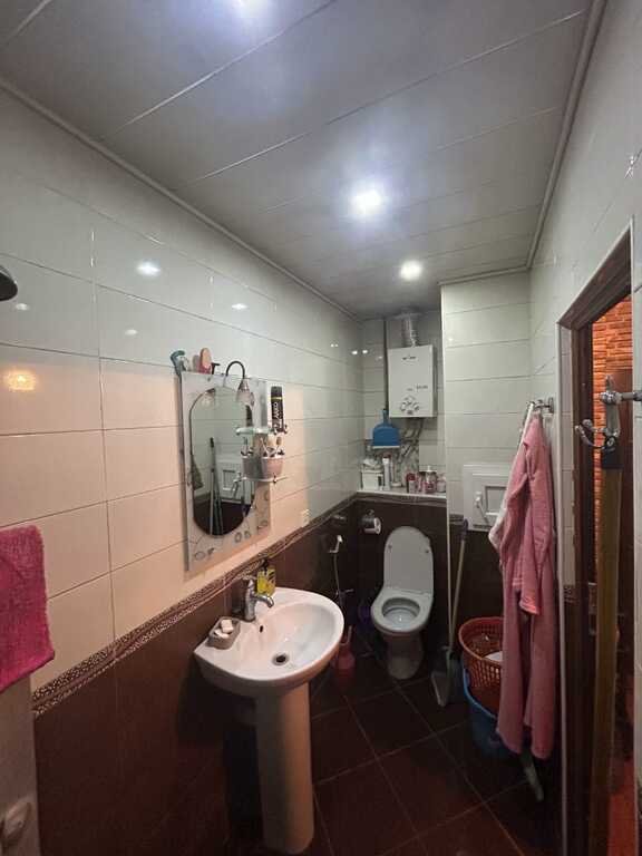 Satılır 2 otaqlı köhnə tikili, 45 m², Həzi Aslanov m.-11