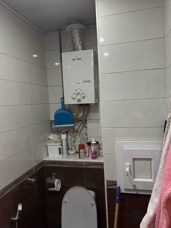 Satılır 2 otaqlı köhnə tikili, 45 m², Həzi Aslanov m.-13