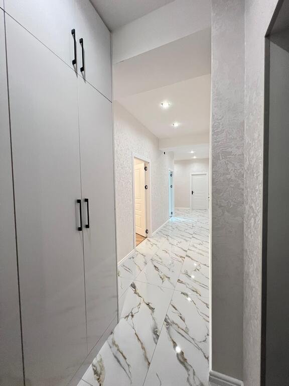 Kirayə verilir 3 otaqlı yeni tikili, 111.4 m², Saray-10