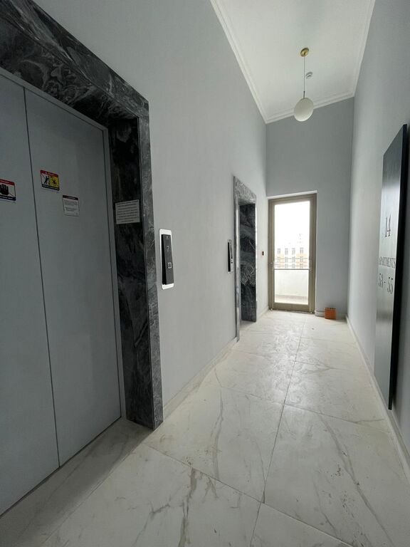 Satılır 3 otaqlı yeni tikili, 135 m², Elmlər Akademiyası m.-2