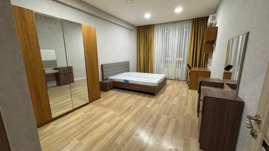 Kirayə verilir 4 otaqlı yeni tikili, 146 m², Gənclik m.-5