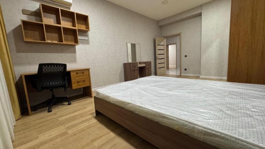 Kirayə verilir 4 otaqlı yeni tikili, 146 m², Gənclik m.-9
