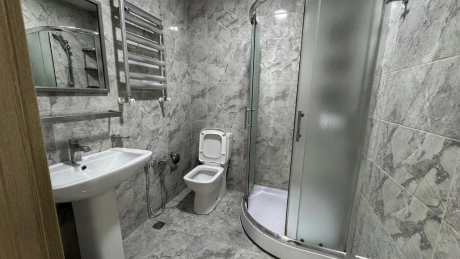 Kirayə verilir 4 otaqlı yeni tikili, 146 m², Gənclik m.-14