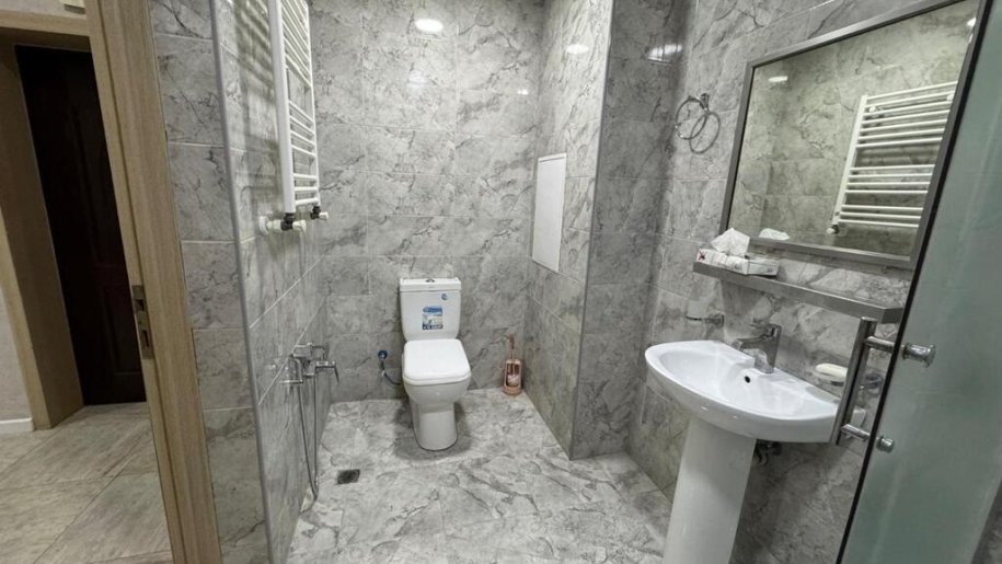 Kirayə verilir 4 otaqlı yeni tikili, 146 m², Gənclik m.-15