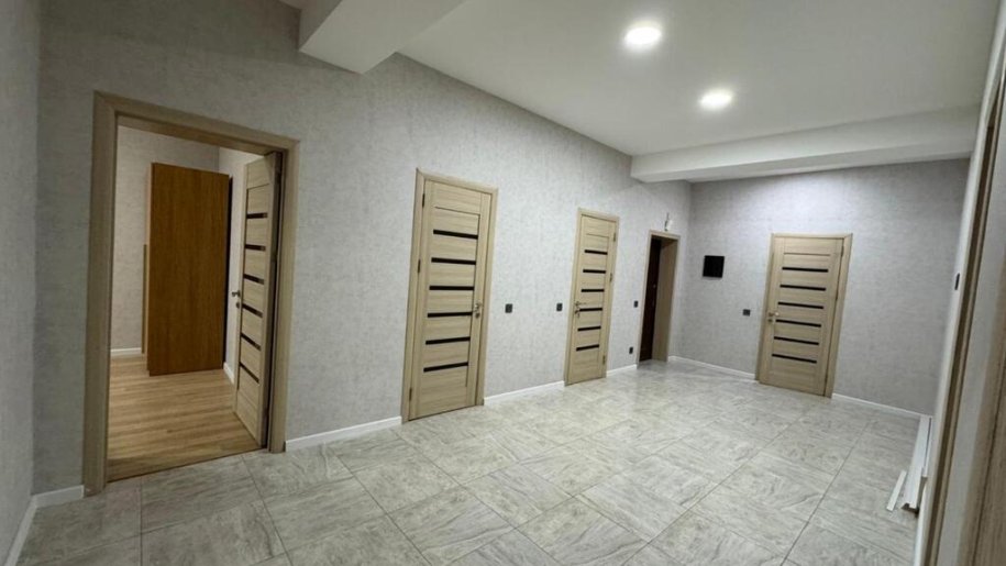 Kirayə verilir 4 otaqlı yeni tikili, 146 m², Gənclik m.-17